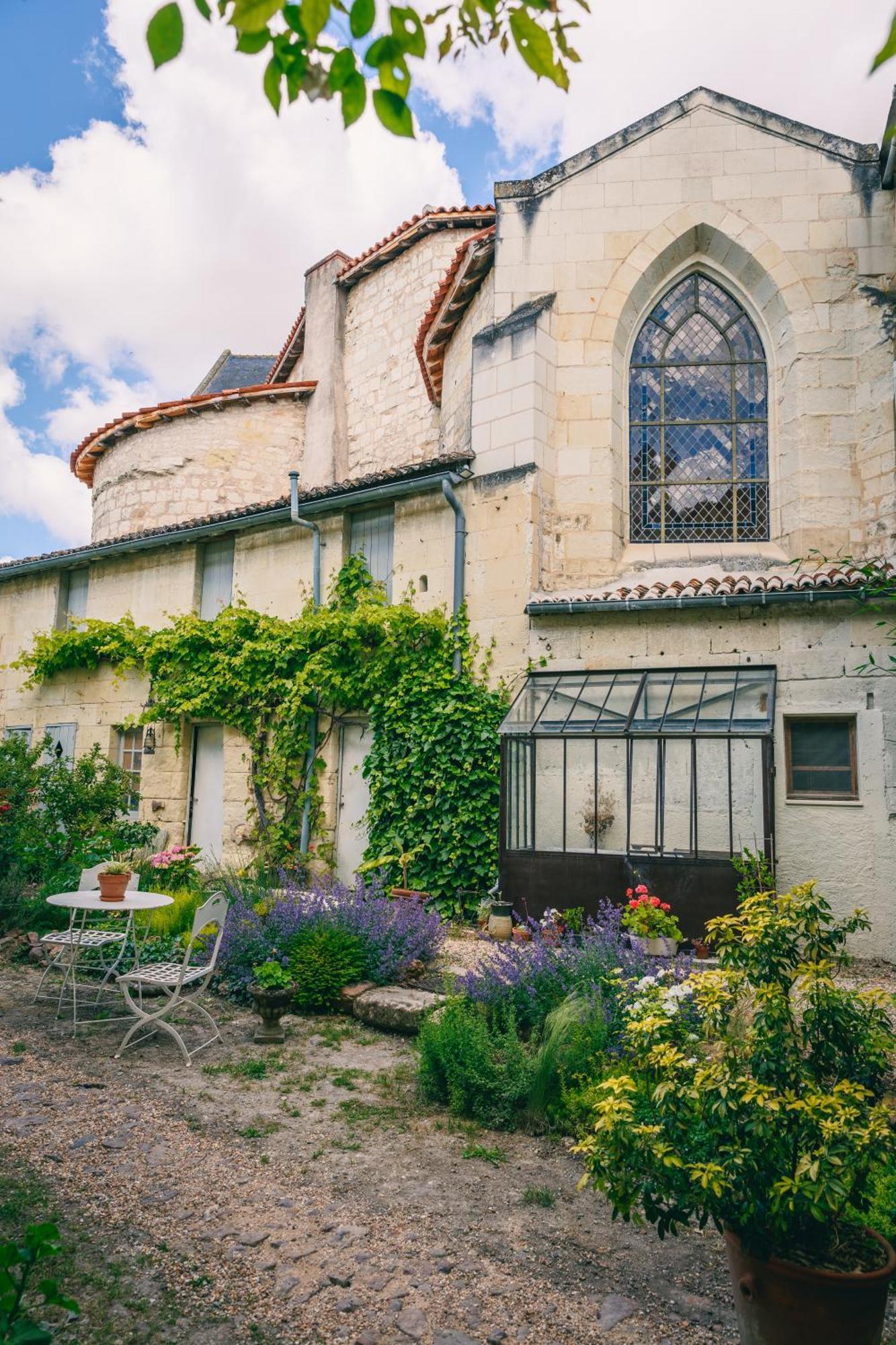 Le Prieure Sainte Croix Hotel Loudun Kültér fotó