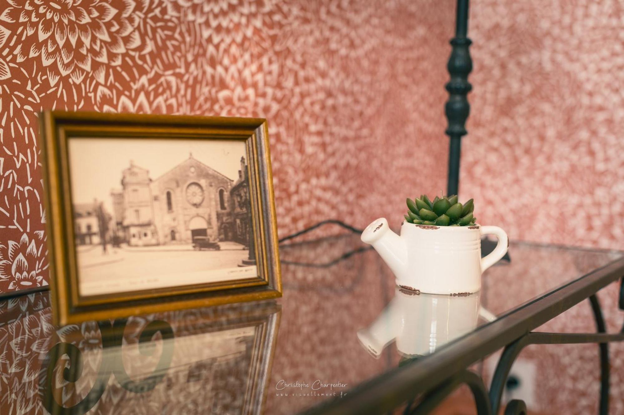 Le Prieure Sainte Croix Hotel Loudun Kültér fotó