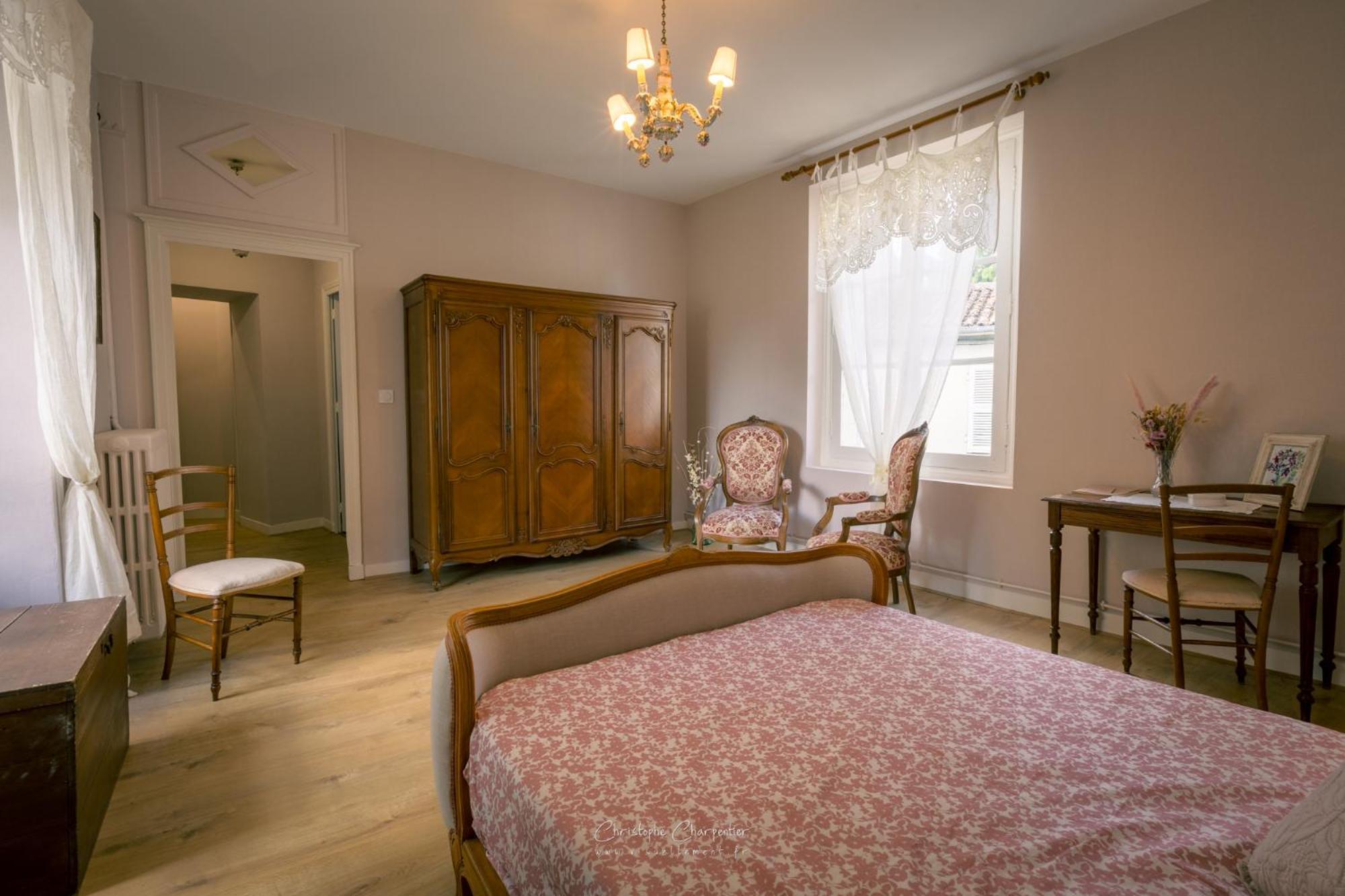 Le Prieure Sainte Croix Hotel Loudun Kültér fotó